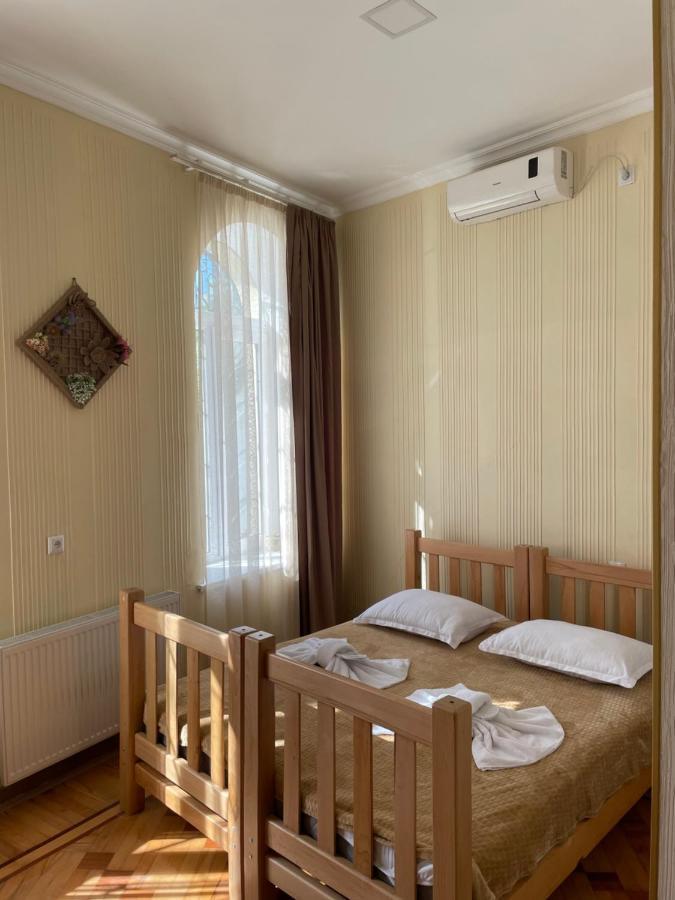 Hotel 1870 Кутаиси Экстерьер фото